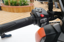 Left hand switch cluster on the Vida V1.